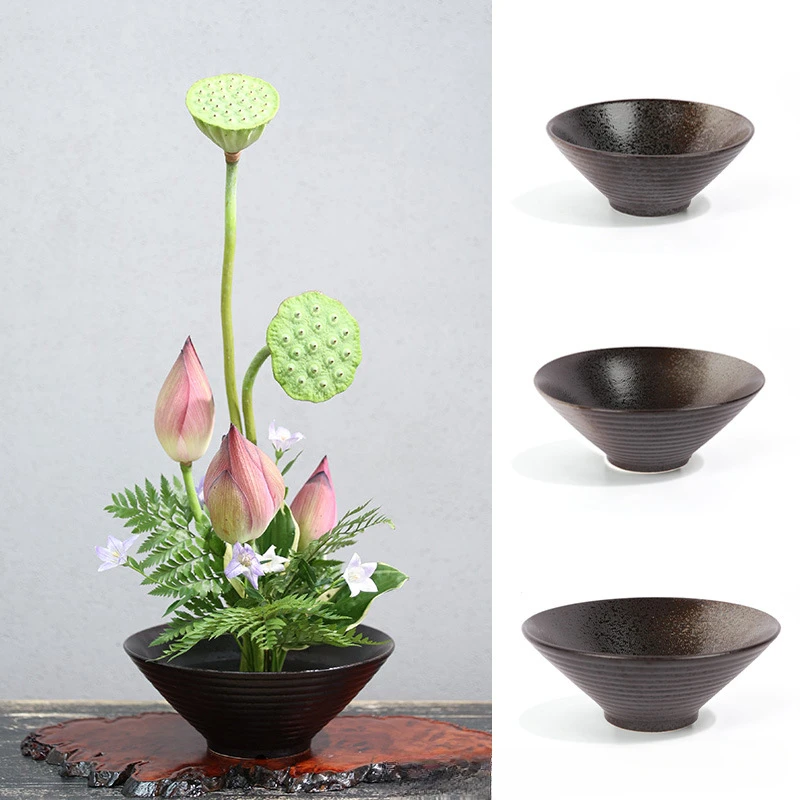 Японская ваза-лягушка, керамич – обзор и цена Ikebana Vase Kenzan